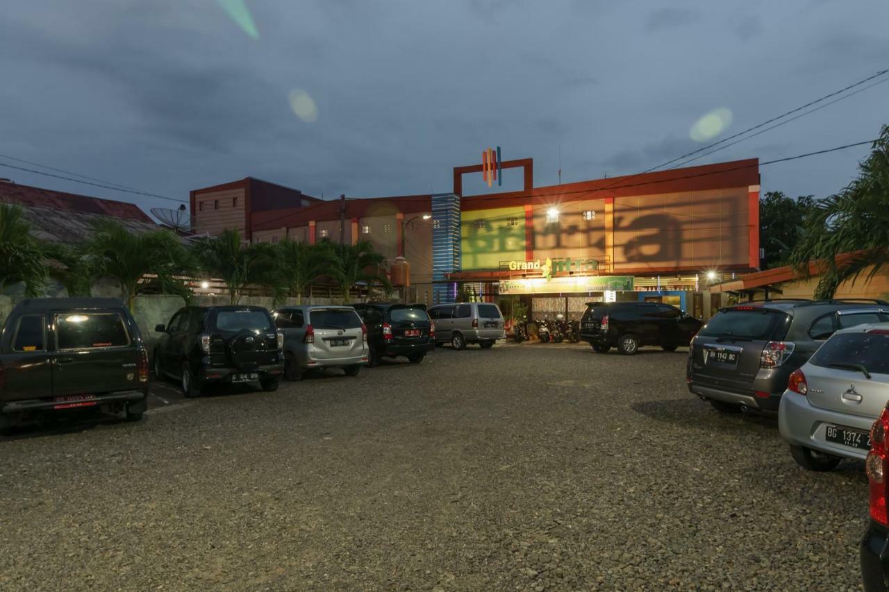 Reddoorz Syariah Near Fort Marlborough Bengkulu Exterior photo
